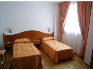 La Hotel