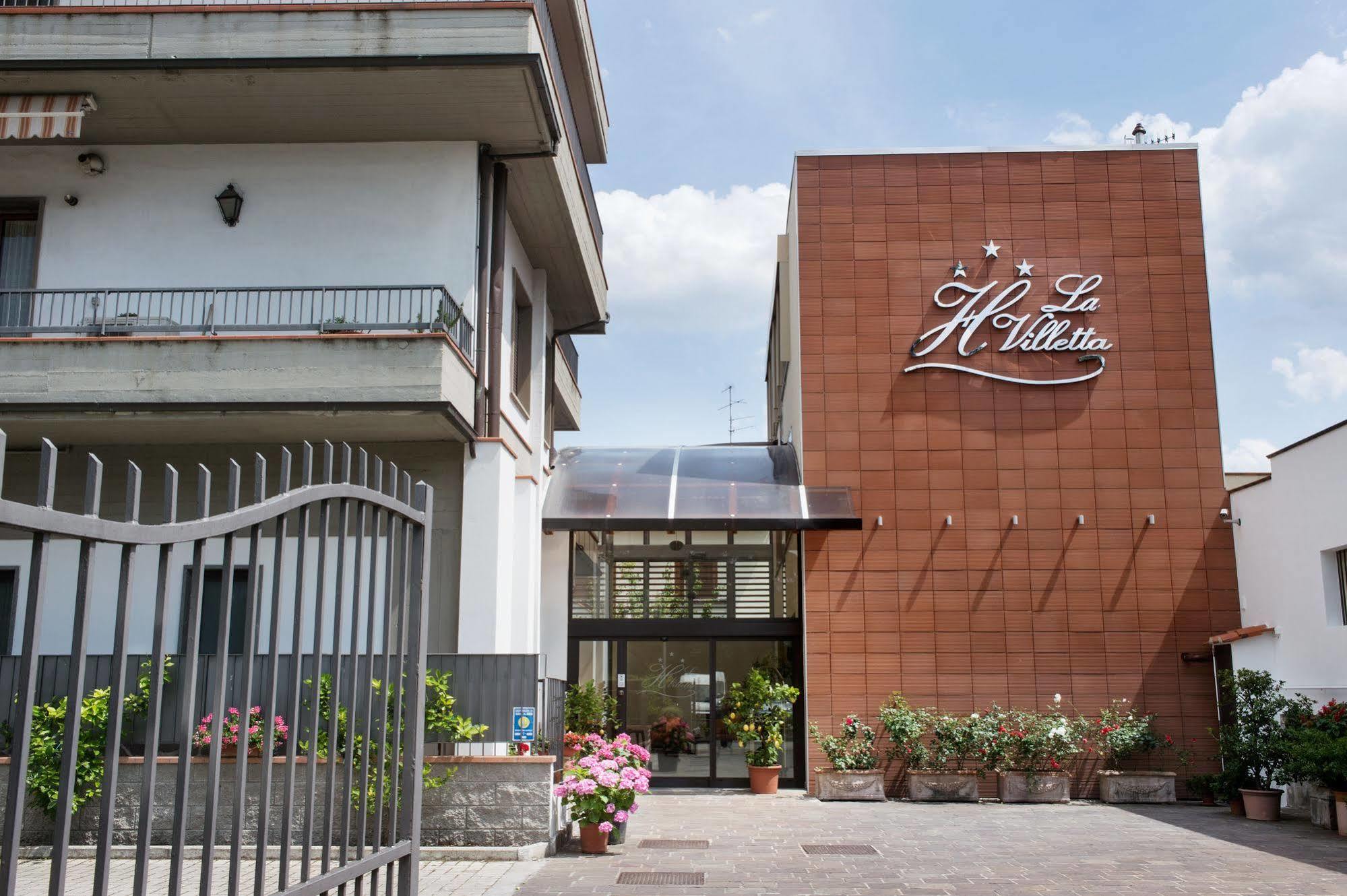Hotel La 3*